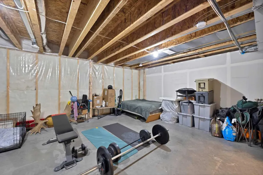 1167 Channelside Drive SW Airdrie AB T4B 4L3