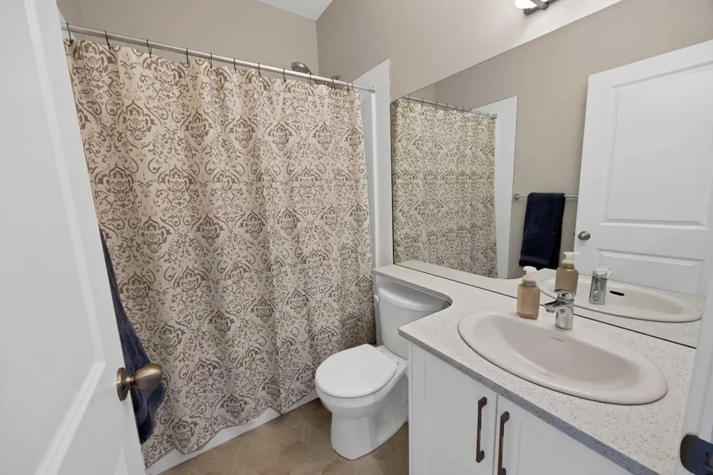 1167 Channelside Drive SW Airdrie AB T4B 4L3