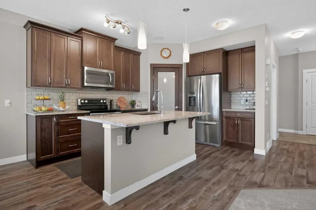 76 Nolancrest Circle NW Calgary AB T3R 0T8