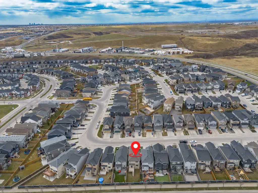 76 Nolancrest Circle NW Calgary AB T3R 0T8