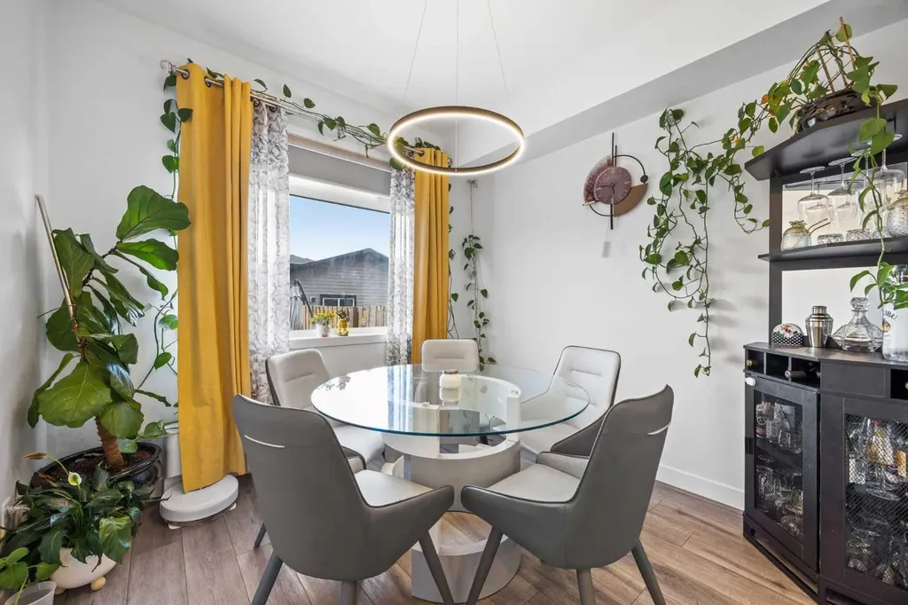 20604 Main Street SE Calgary AB T3M3G4