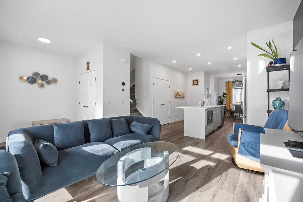 20604 Main Street SE Calgary AB T3M3G4
