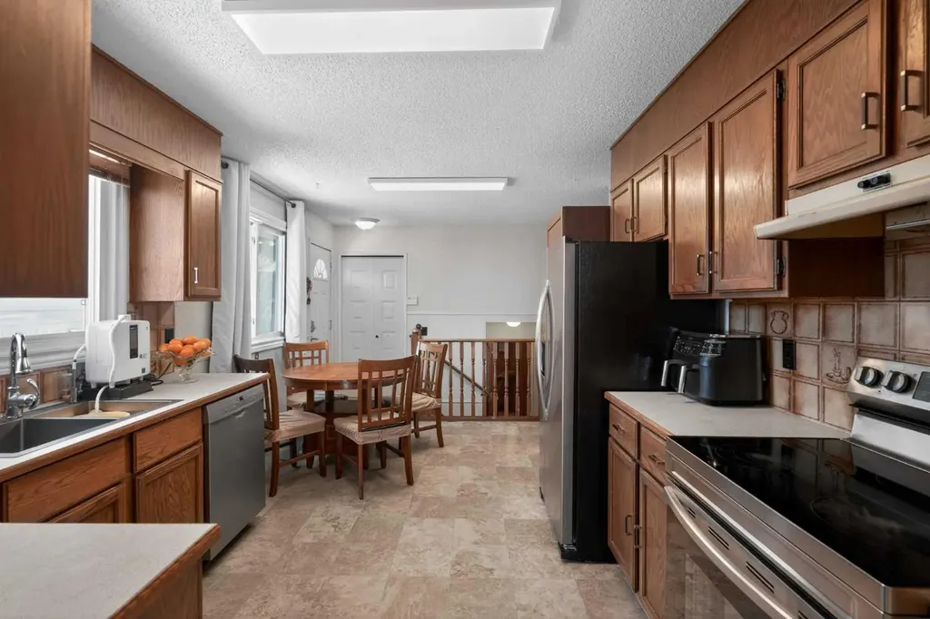 116 Templemont Circle NE Calgary AB T1Y 5A9