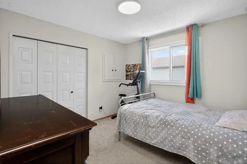 116 Templemont Circle NE Calgary AB T1Y 5A9