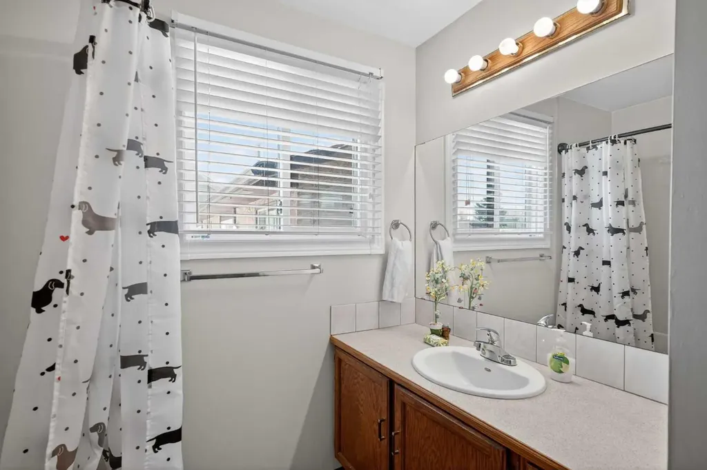116 Templemont Circle NE Calgary AB T1Y 5A9