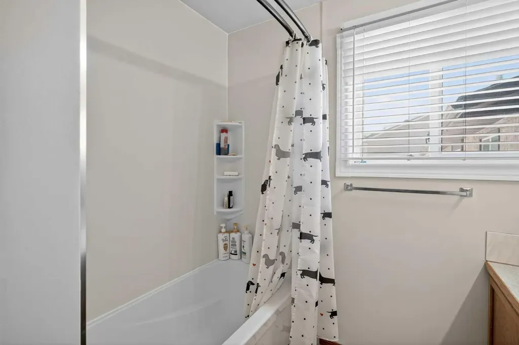 116 Templemont Circle NE Calgary AB T1Y 5A9