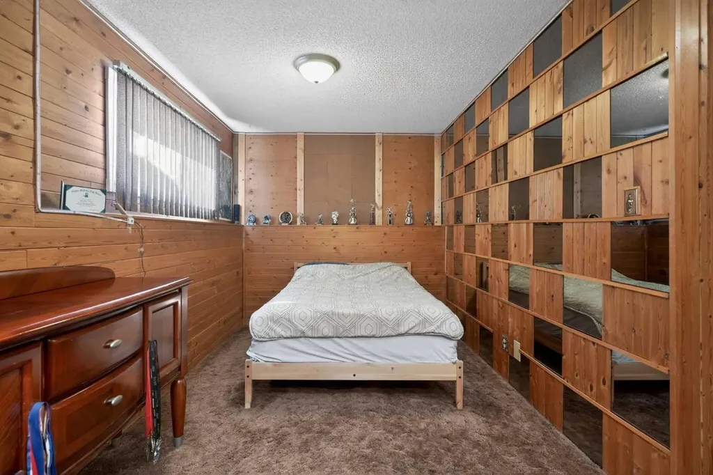 116 Templemont Circle NE Calgary AB T1Y 5A9