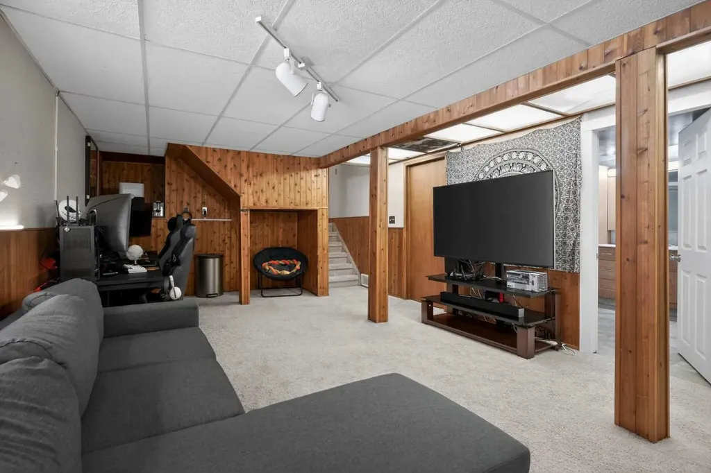 116 Templemont Circle NE Calgary AB T1Y 5A9