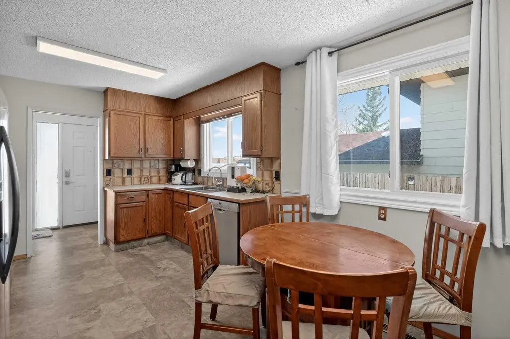 116 Templemont Circle NE Calgary AB T1Y 5A9