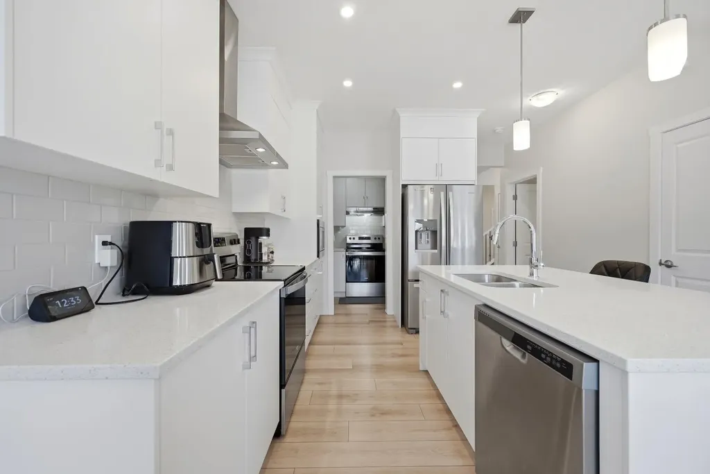 96 Homestead Grove NE Calgary AB T3J 2G7