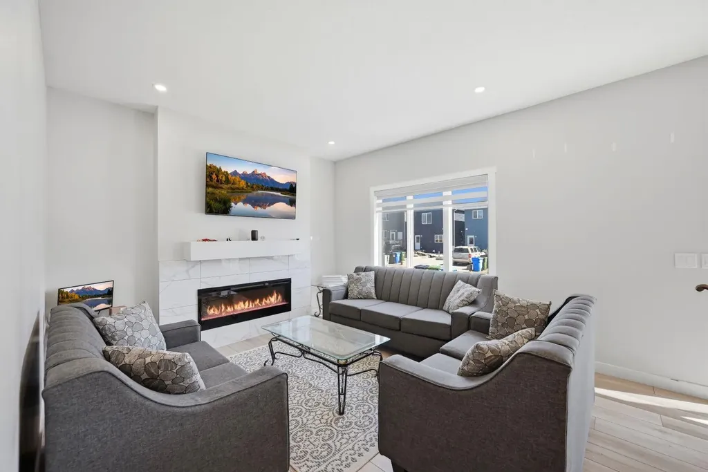 96 Homestead Grove NE Calgary AB T3J 2G7