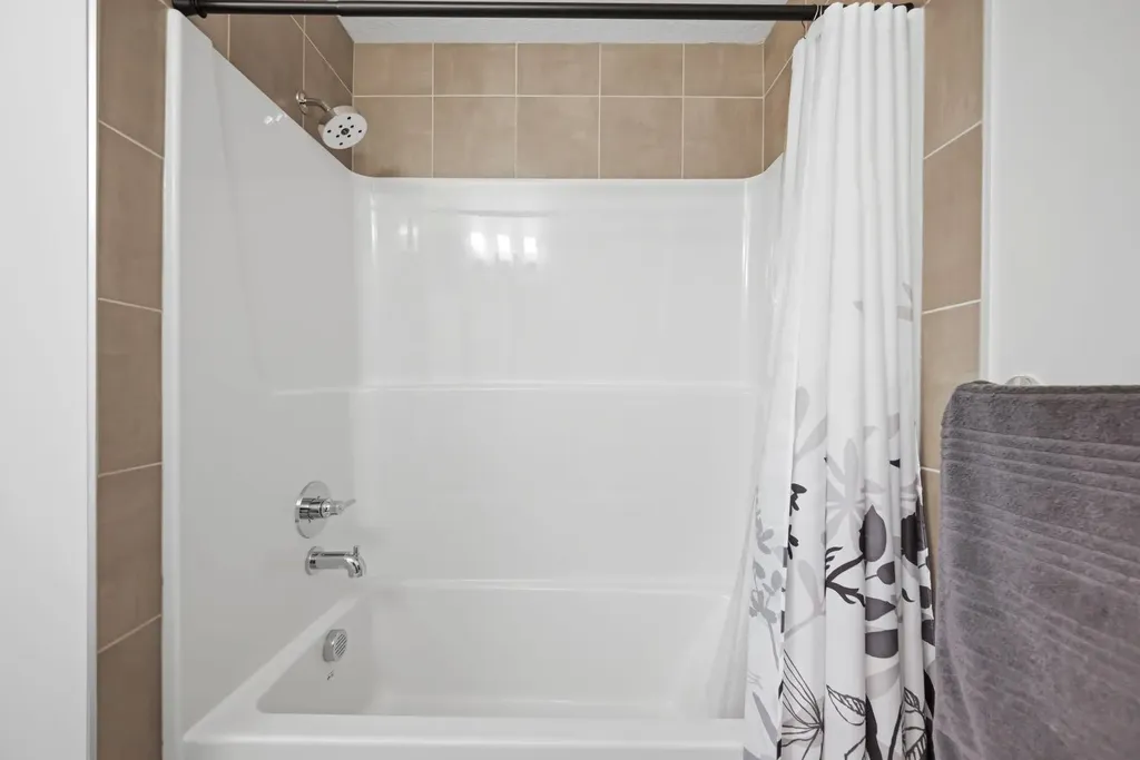 96 Homestead Grove NE Calgary AB T3J 2G7