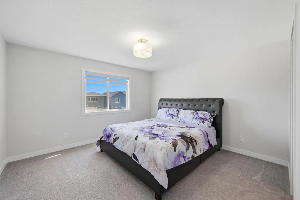96 Homestead Grove NE Calgary AB T3J 2G7