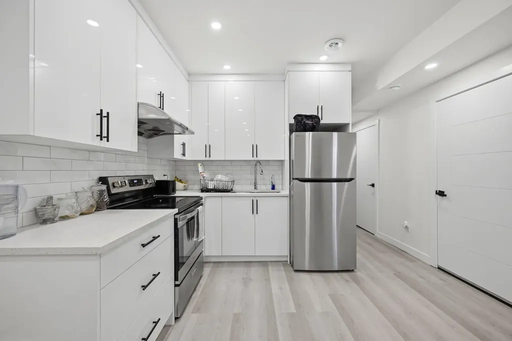 96 Homestead Grove NE Calgary AB T3J 2G7