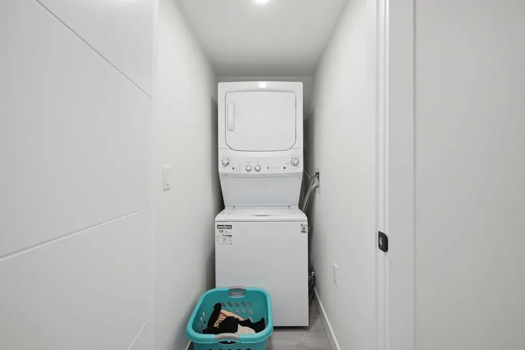 96 Homestead Grove NE Calgary AB T3J 2G7
