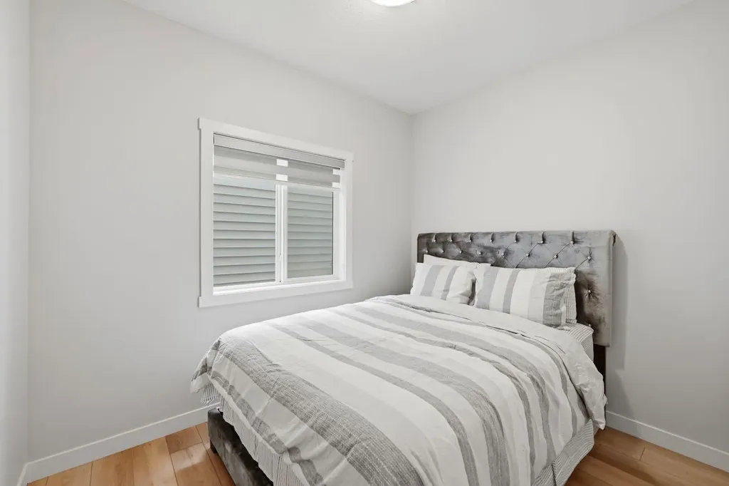 96 Homestead Grove NE Calgary AB T3J 2G7