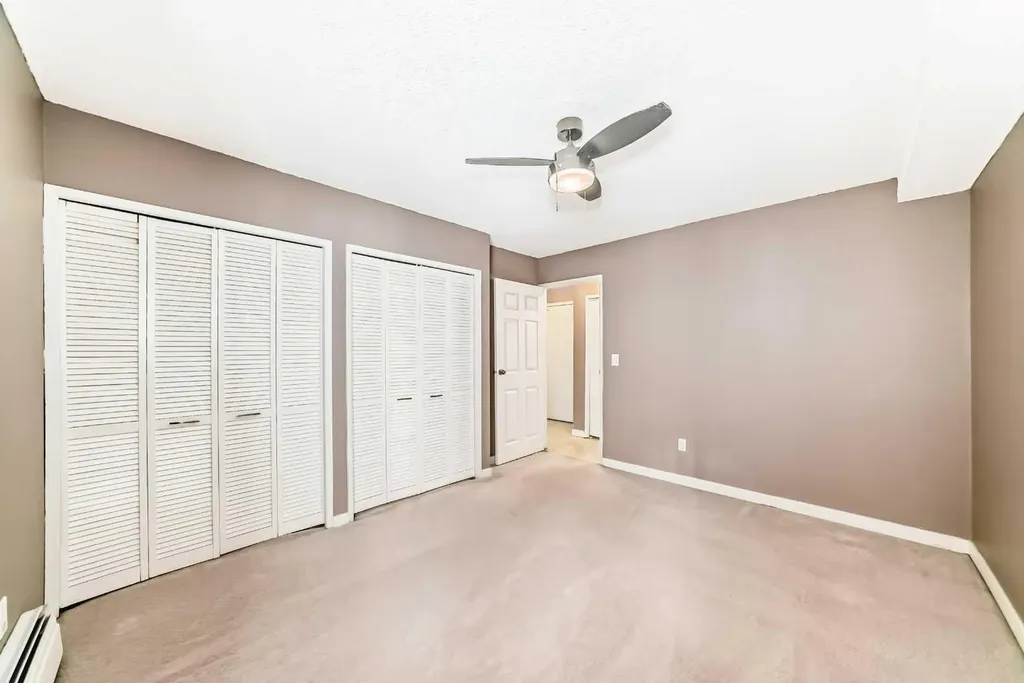 821 3 Avenue SW Calgary AB T2P 0H1