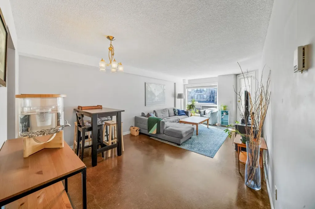 2211 29 Street SW Calgary AB T3E2K1