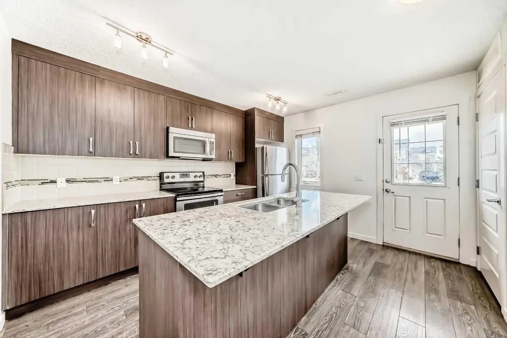 56 Auburn Bay Link SE Calgary AB T3M 1S7