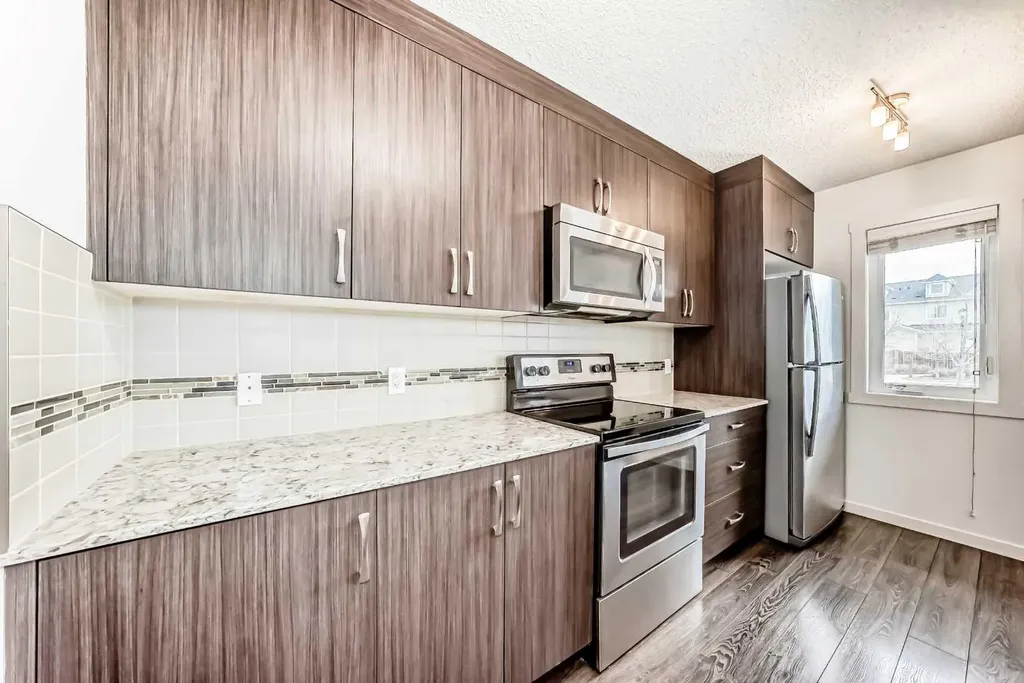 56 Auburn Bay Link SE Calgary AB T3M 1S7