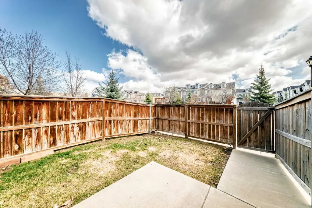 56 Auburn Bay Link SE Calgary AB T3M 1S7