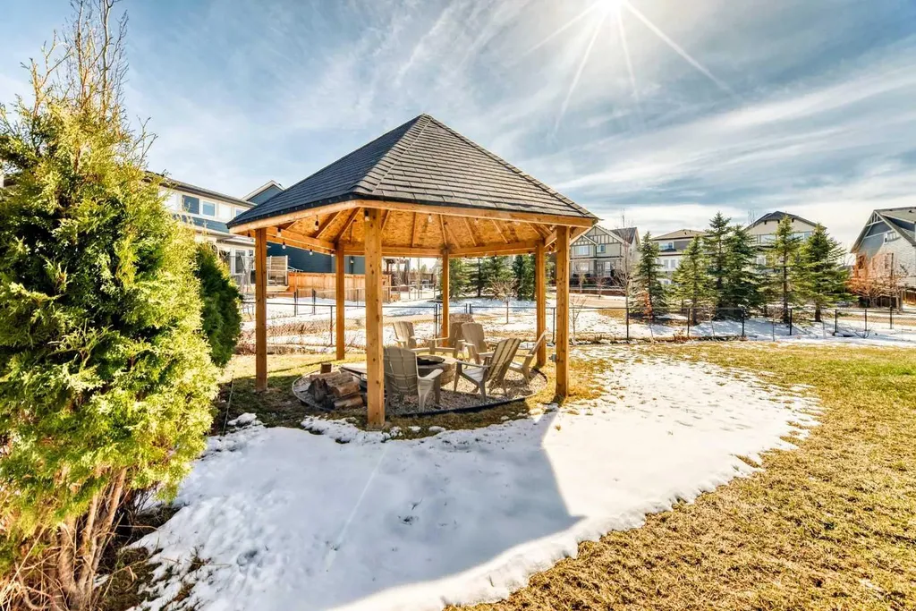 345 Marquis Landing SE Calgary AB T3M 2H4