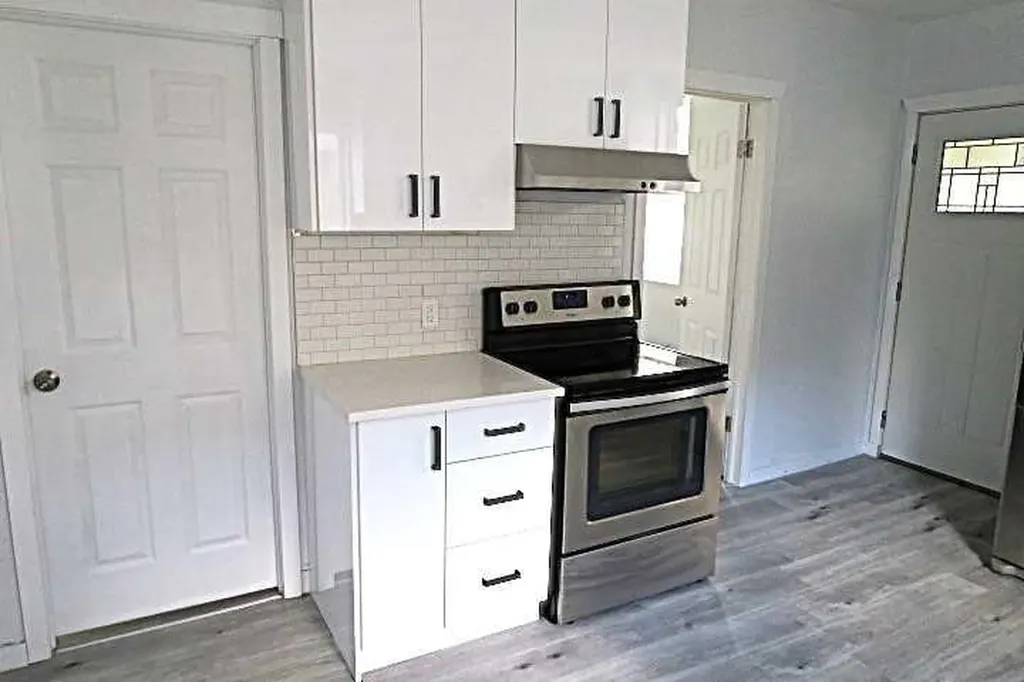 4617 46 Street Red Deer AB T4N 1M7