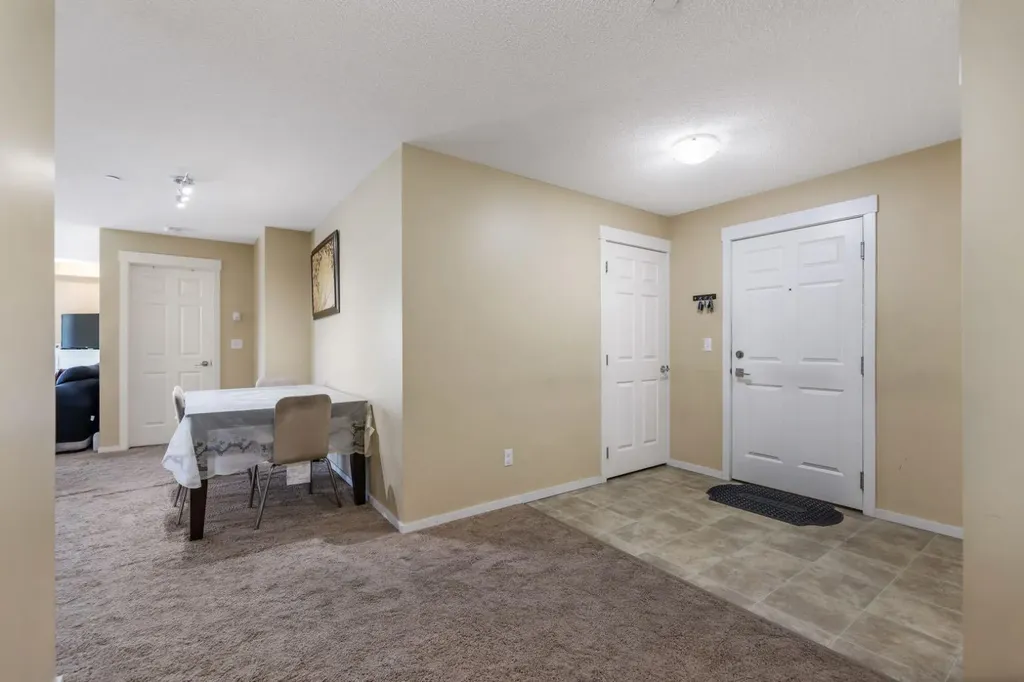 279 Copperpond Common SE Calgary AB T2Z1J1