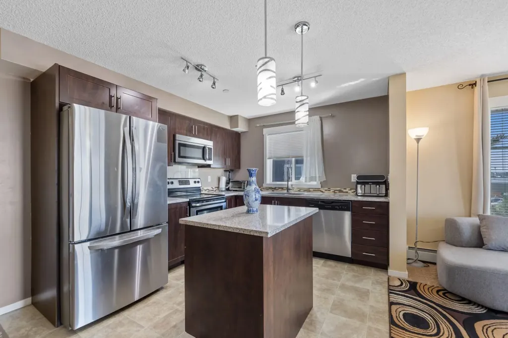 279 Copperpond Common SE Calgary AB T2Z1J1