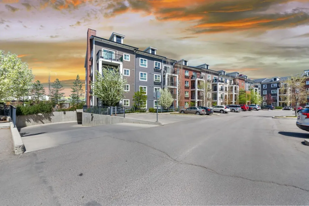 279 Copperpond Common SE Calgary AB T2Z1J1