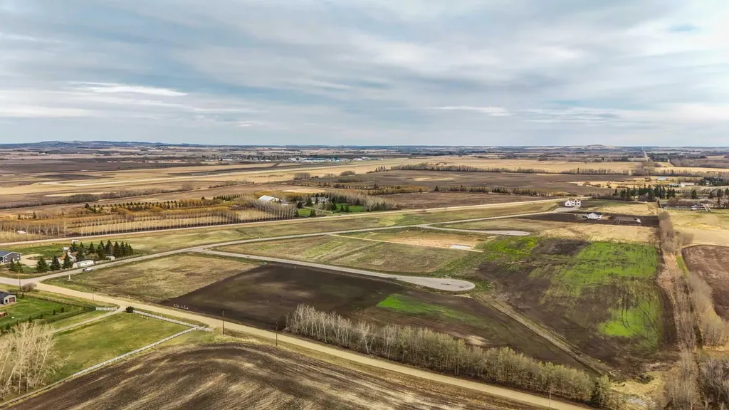 28163 Township Road 374 Rural Red Deer County AB T4E 2E1