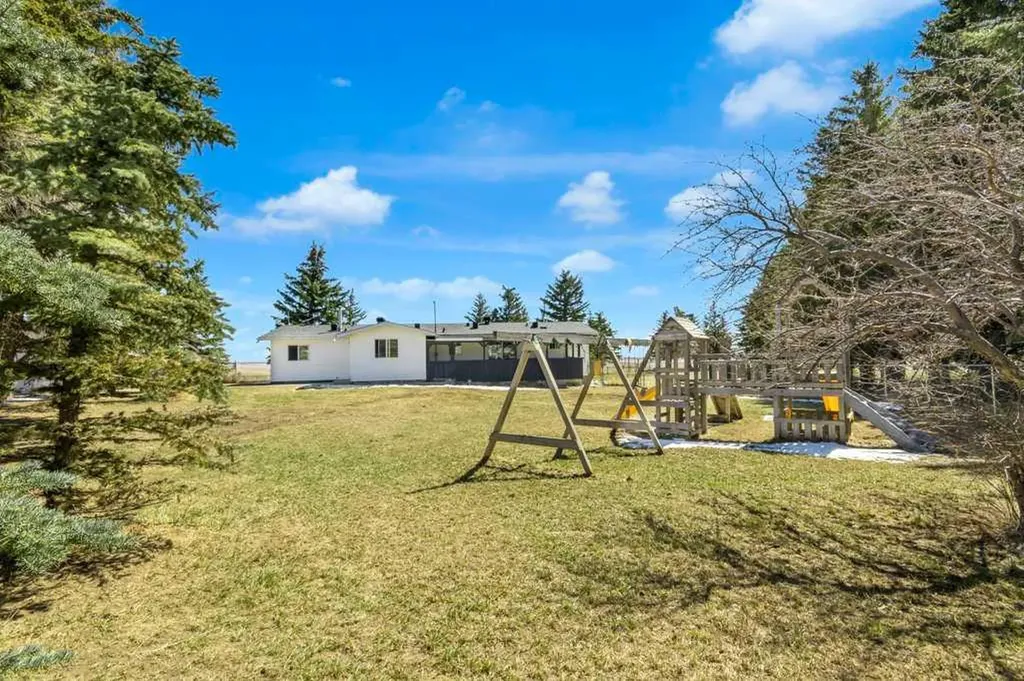 253017 Range Road 224 Rural Wheatland County AB T0J3G0