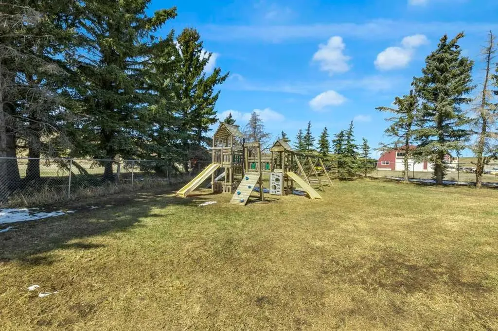 253017 Range Road 224 Rural Wheatland County AB T0J3G0