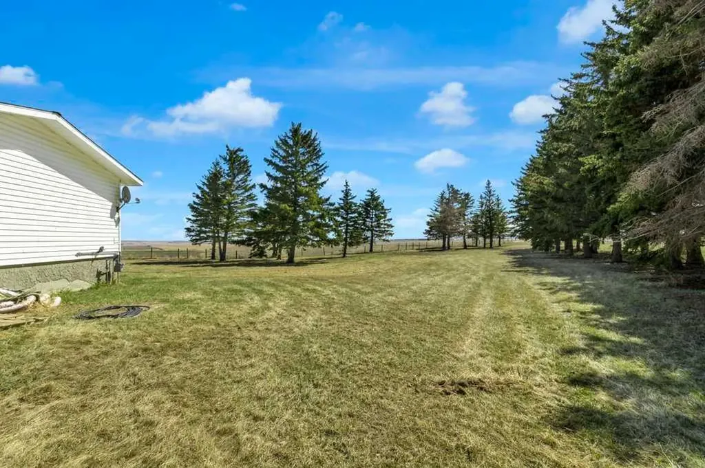 253017 Range Road 224 Rural Wheatland County AB T0J3G0