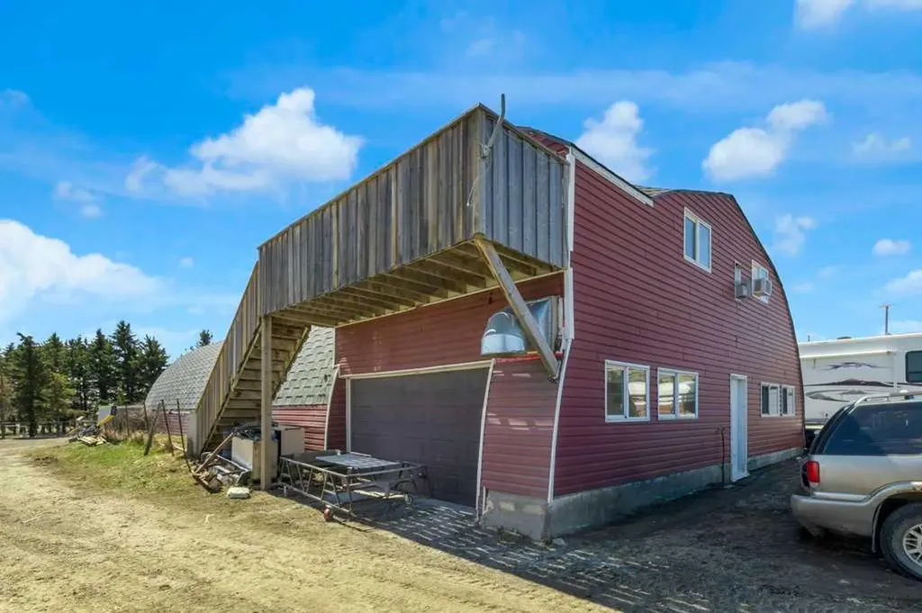 253017 Range Road 224 Rural Wheatland County AB T0J3G0