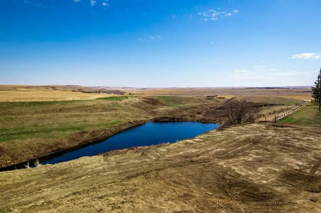 253017 Range Road 224 Rural Wheatland County AB T0J3G0