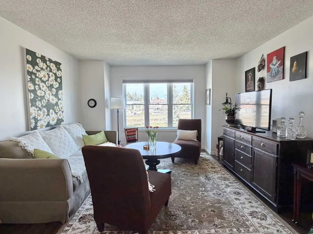 1004 13 Street SE High River AB T1V 1L4