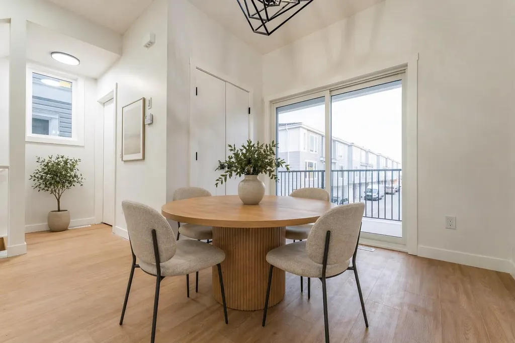 4909 88 Avenue NE Calgary AB T3J 5N8