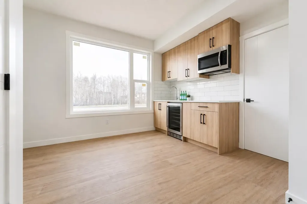 4909 88 Avenue NE Calgary AB T3J 5N8