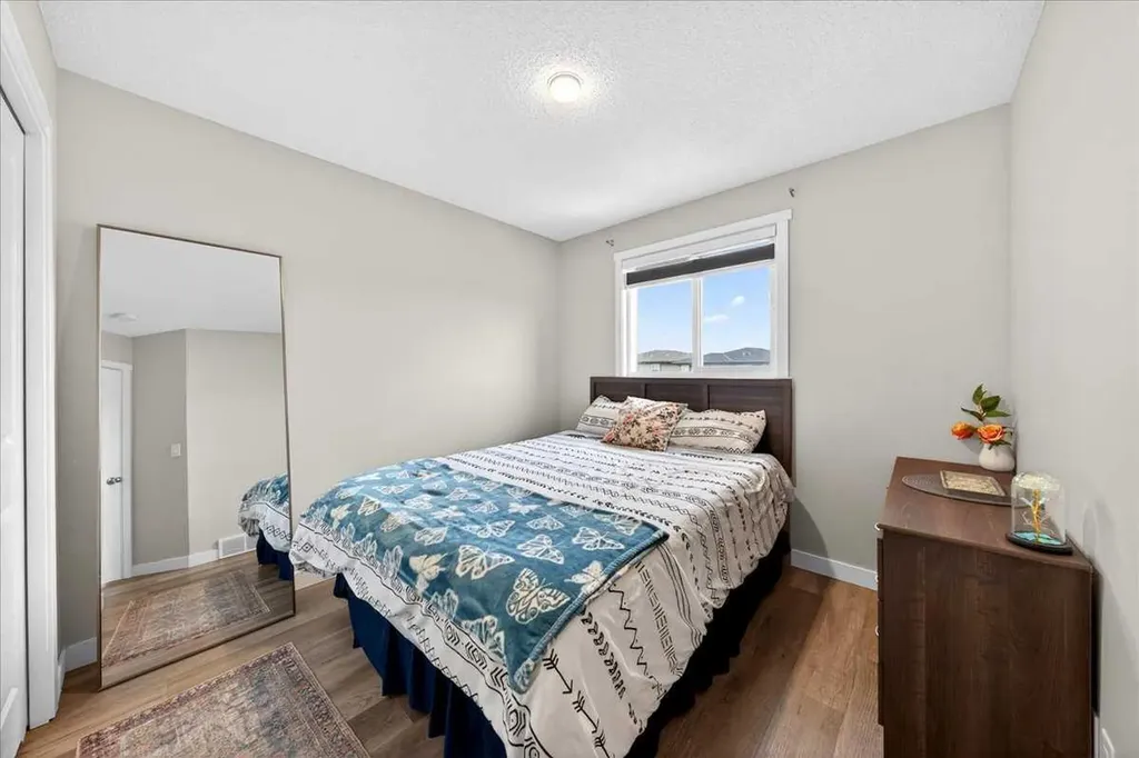 1325 Walden Drive SE Calgary AB T2X 2H6