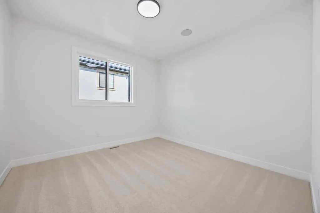 5 Eaton Terrace Rural Rocky View County AB T1Z 0A1