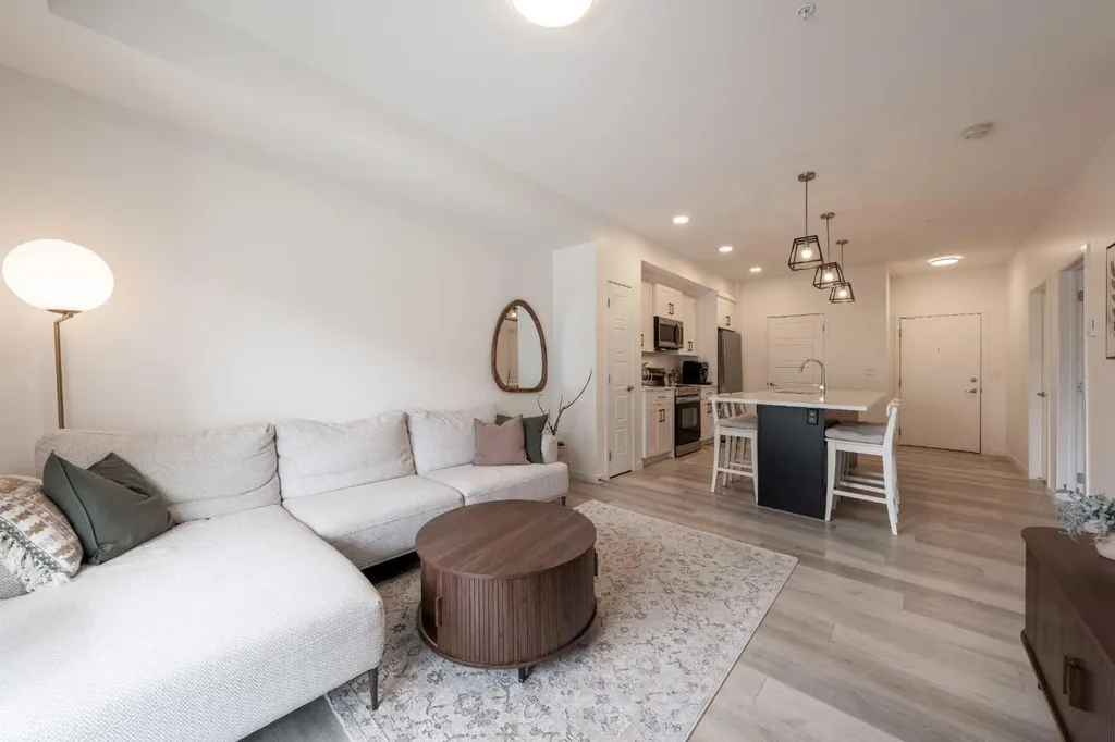 19489 Main Street SE Calgary AB T3M 3J3