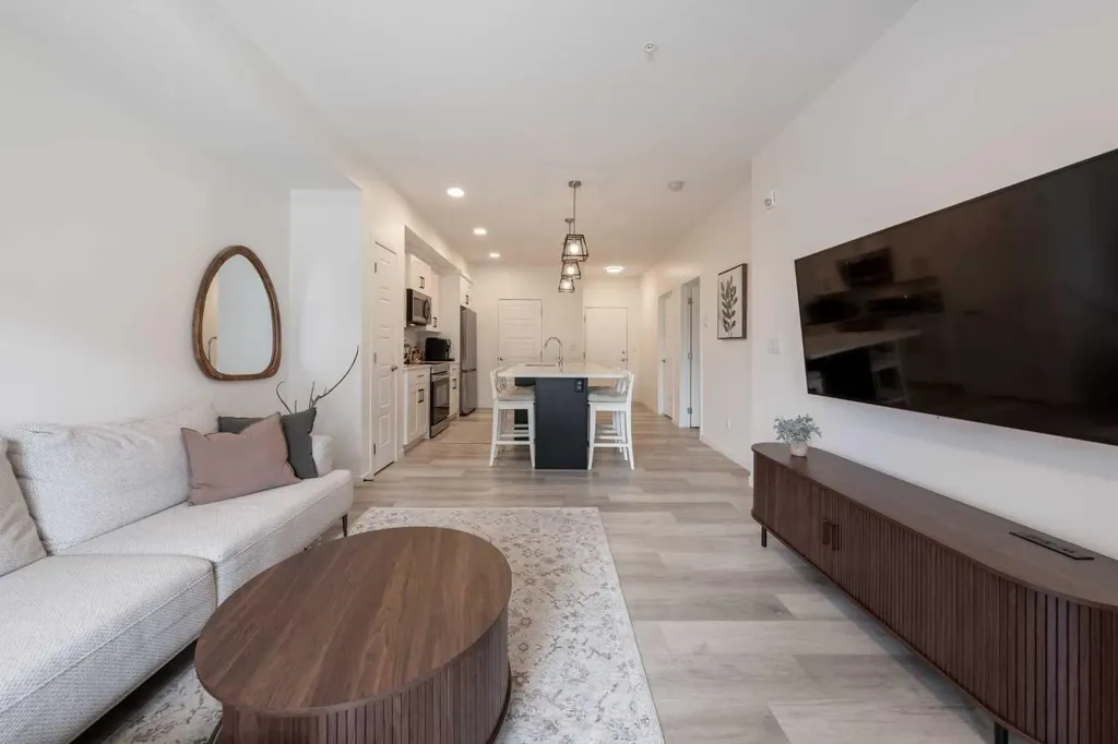 19489 Main Street SE Calgary AB T3M 3J3