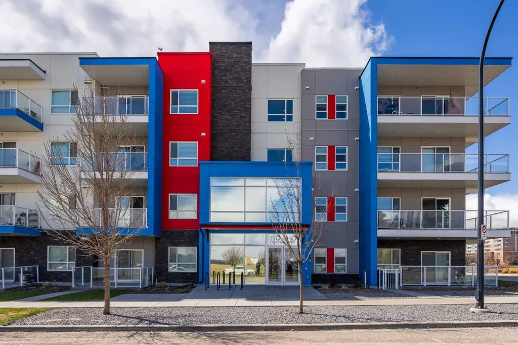 19489 Main Street SE Calgary AB T3M 3J3
