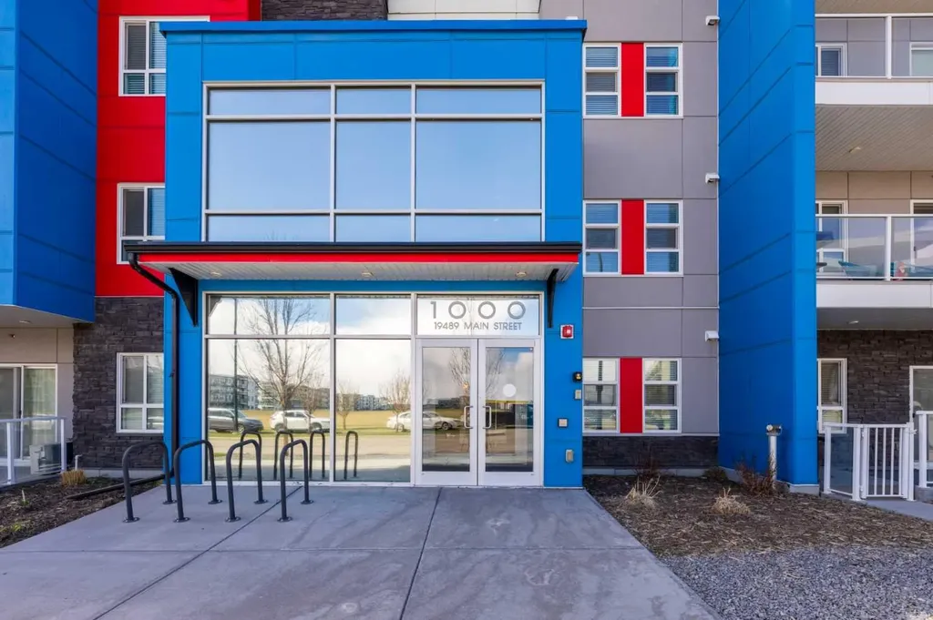 19489 Main Street SE Calgary AB T3M 3J3