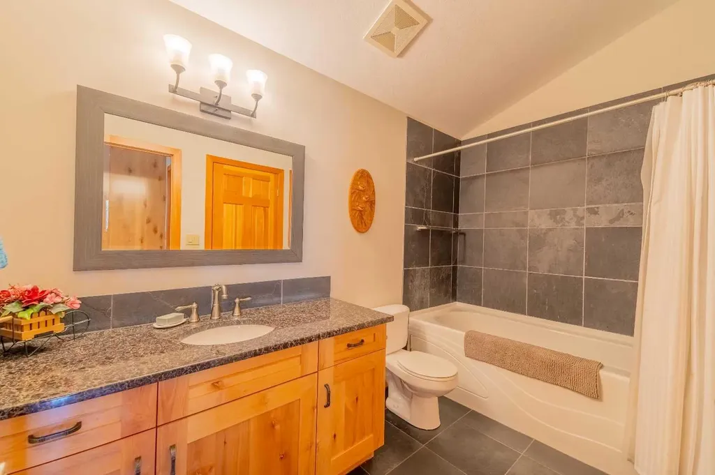 801 Benchlands Trail Canmore AB T1W 0B6
