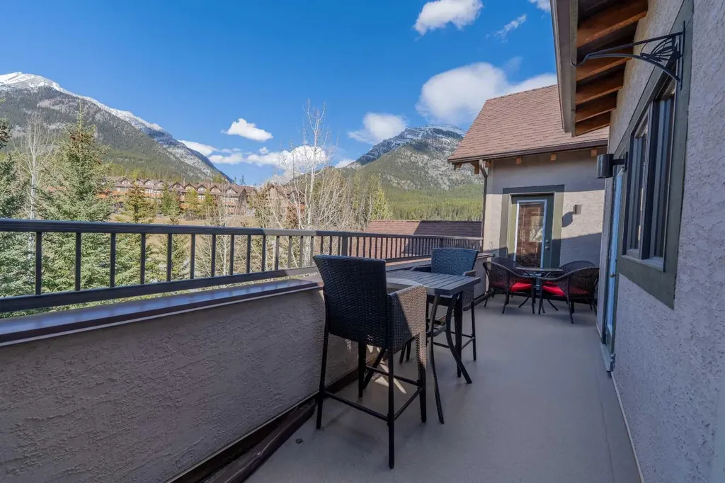 801 Benchlands Trail Canmore AB T1W 0B6