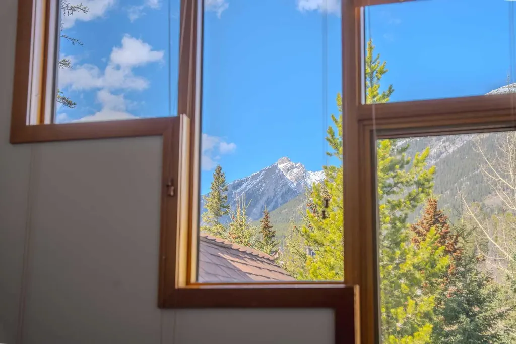 801 Benchlands Trail Canmore AB T1W 0B6