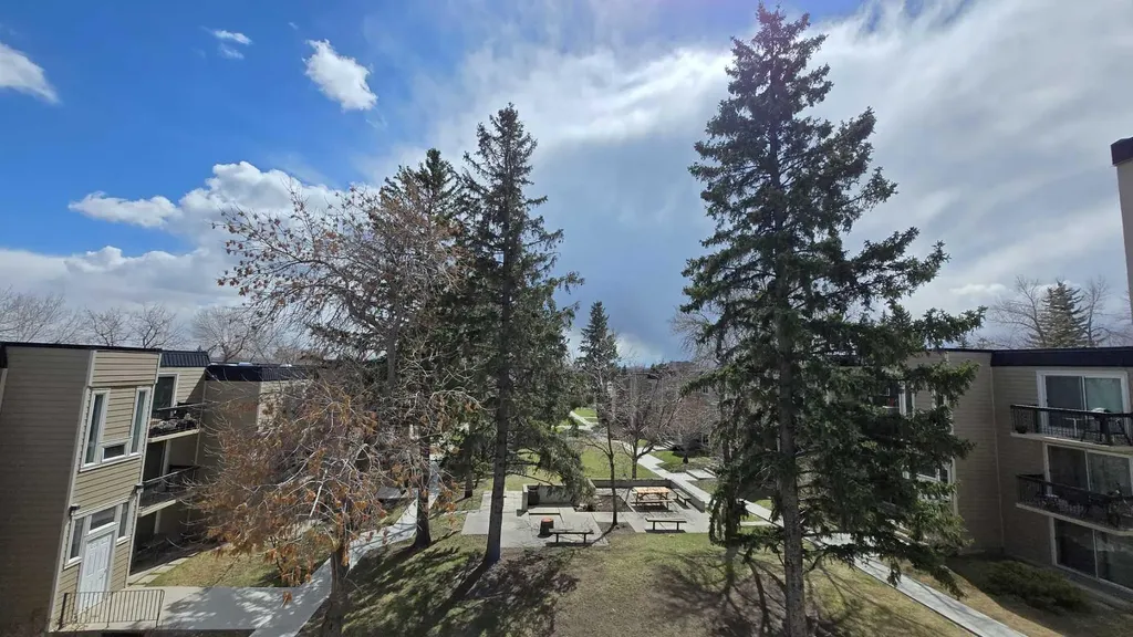 315 Heritage Drive SE Calgary AB T2H 1N2
