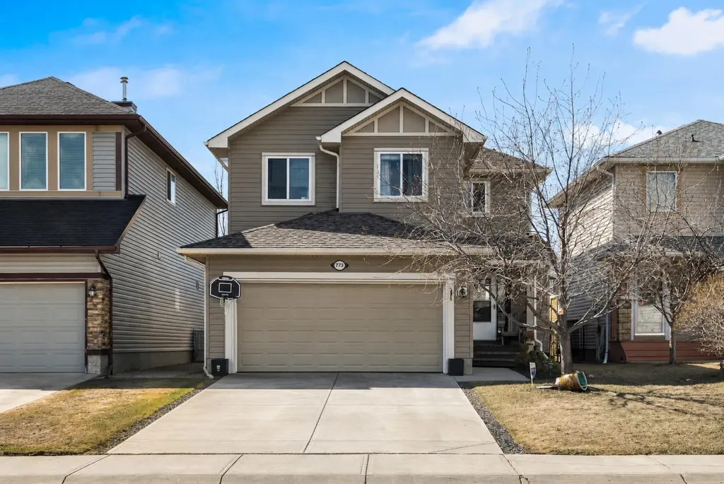 773 Luxstone Landing SW Airdrie AB T4B 3K9